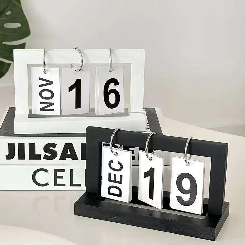 Ornamen Kalender Plastik Dekor - Office Furniture Loft ulasan dan harga